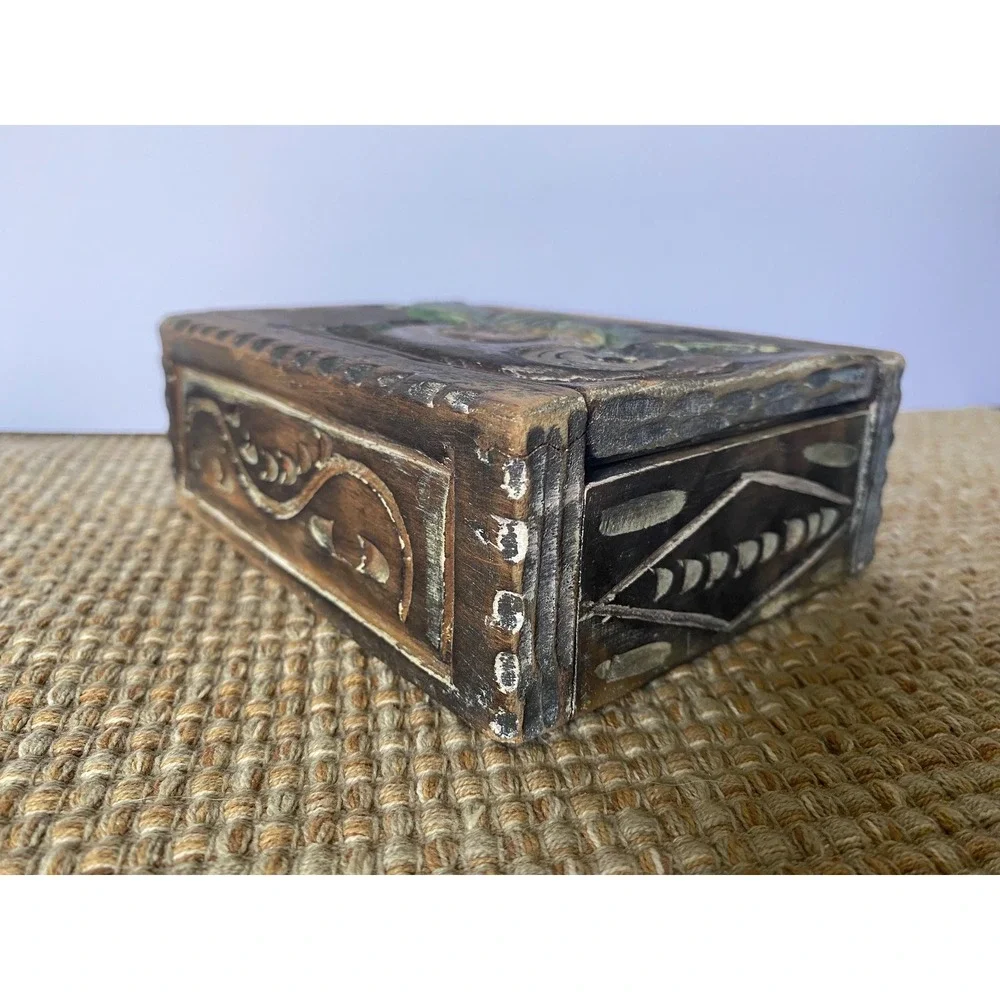 Vintage Hand Carved Wooden Parrot Trinket Box Tropical Folk Art Sliding Lid 6in